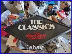 1984 Walt Disney The Classics Home Video Black Diamond Light needs New Light