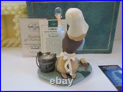 1992 WDCC Cinderella They Can't Stop Me From Dreaming Figurine With Box COA