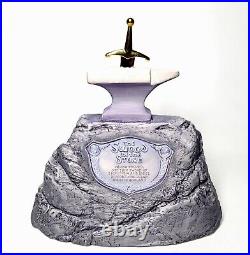 2001 WDCC Sword in the Stone Figurine Limited Edition 680/700 NEW Box COA