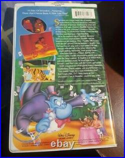 A Walt Disney Home Video The Classics Collection Aladdin (VHS, 1993)