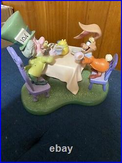 Alice In Wonderland WDCC Very Merry Unbirthday