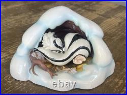 Bambi Long Winters Nap Flower Walt Disneys Classics Collection Figurine WDCC