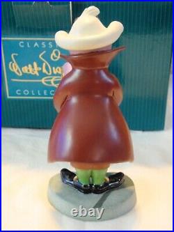 Classics Disney Collection Presenting the Glass Slipper (Footman) Cinderella COA