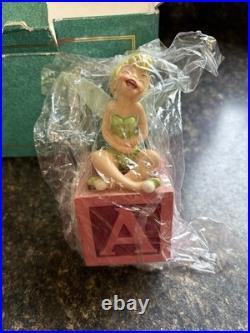 Classics Walt Disney Collection Peter Pan Limited Edition A Fire Fly! A Pixie