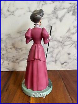 Classics Walt Disney Villain Collection Cinderella Lady Tremaine Stepmother