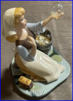 Disney Classics Collection Cinderella They Can't Stop Me From Dreaming COA BOX