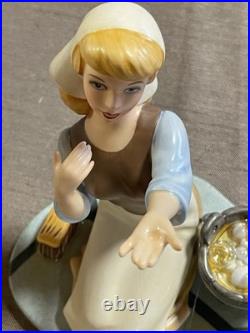 Disney Classics Collection Cinderella They Can't Stop Me From Dreaming COA BOX