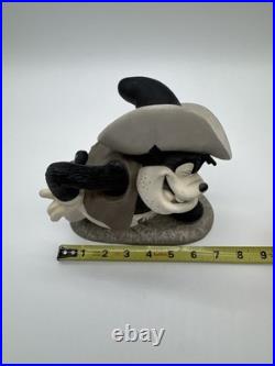 Disney Classics Collection Peg Leg Pete Two Gun Mickey Ornery Outlaw