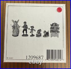 Disney Classics- Pinocchio Orn Box Set 5.25 New in original packaging #1209687