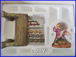 Disney Classics Snow White Grumpy w Pipe Organ'HUMPH' #1028552 Box & COA. RARE