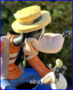 Disney LARGE FISHING FOLLIES GOOFY AND WILBUR IN BOAT boxed L. E. 17/1000 mint
