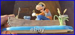 Disney LARGE FISHING FOLLIES GOOFY AND WILBUR IN BOAT boxed L. E. 17/1000 mint