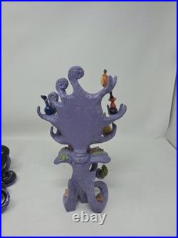 Disney Villains WDCC Ursula at Vanity Devilish Diva Member Sculpture
