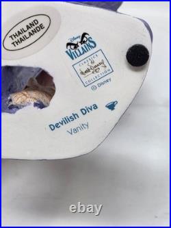 Disney Villains WDCC Ursula at Vanity Devilish Diva Member Sculpture