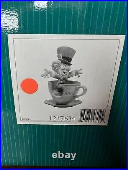 Disney WDCC Alice In Wonderland A Mad Hatter Whirl Tea Party Cup Figurine 566/75