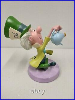 Disney WDCC Alice In Wonderland Mad Hatter Topsy-Turvy Tea-Tottler Figurine