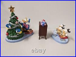 Disney WDCC Donald & Nephews withTV Holiday Hat Trick Figurine Set