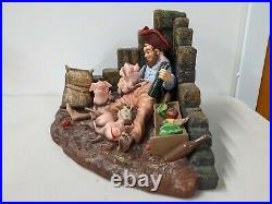 Disney WDCC Pirates of The Caribbean Pirate withPig Drink Up Me Earties Figurine