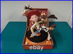 Disney WDCC Toy Story 2 Jessie & Bullseye withRecord Base Figurine Set