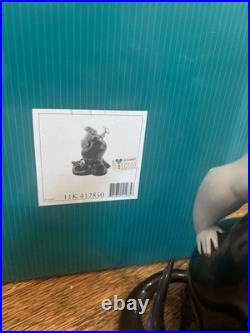 Disney WDCC Ursula'We Made a Deal' Figurine withCertificate & Charm The Little Me