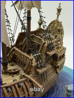 MINT! WDCC Walt Disney Enchanted Places The Jolly Roger Ship Peter Pan COA & Box