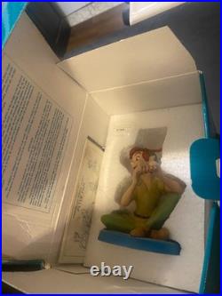 Peter Pan Forever Young Figurine 2005 Walt Disney Classics Collection 4002444