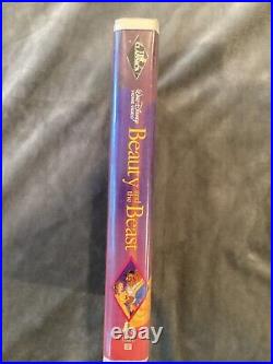 RARE Vintage Walt Disney's Beauty and The Beast VHS 1992 Black Diamond Classic