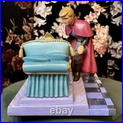 RARE WDCC Sleeping Beauty Love's First Kiss LE 783/1959 BOX/COA REPAIRED