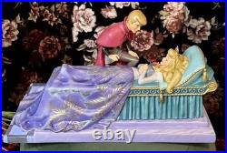 RARE WDCC Sleeping Beauty Love's First Kiss LE 783/1959 BOX/COA REPAIRED RARE WDCC Sleeping Beauty Love's First Kiss LE 783/1959 BOX/COA REPAIRED