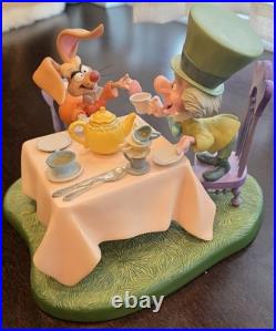 Rare WDCC Alice In Wonderland A Mad Whirl Mad Hatter& March Hare Ltd Edit 8/750