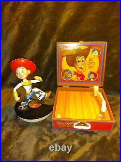 Rare Walt Disney Classics Toy Story 2 Record Player Base & Jessie NO BOX/PAPERS