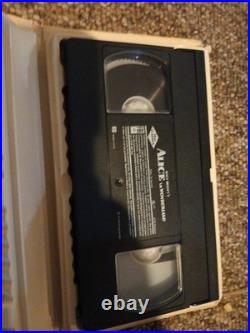 Vintage Walt Disney Alice in Wonderland VHS Movie Black Diamond The Classics