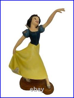 Vintage Walt Disney Classics Collection Snow White The Fairest One of All Cert