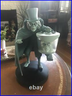 WALT DISNEY Costa Alavezos Hatbox Ghost Haunted Mansion HUGE Display Figure Bi30