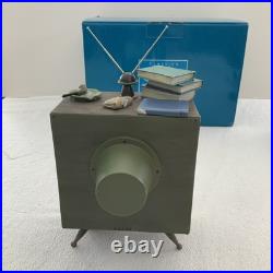 WDCC 101 Dalmatians' Come on Lucky. & Lucky Ornament with Promo Button- Read