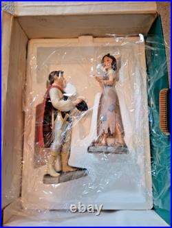WDCC 1999 Walt Disney Classics Collection Snow White +Prince Wishing For the One