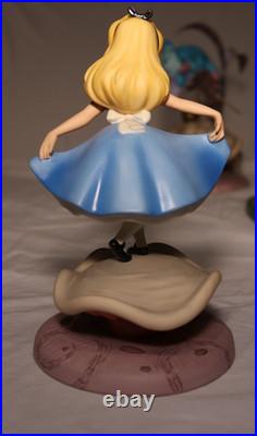 WDCC Alice in Wonderland Caterpillar Who R U & Properly Polite Alice Figure