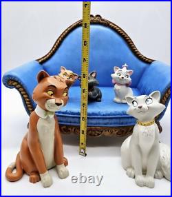 WDCC Aristocats Set of 6 Figurines Duchess Marie Toulouse in Box Kakawow Cards