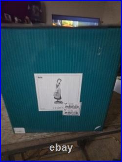 WDCC Belle Dreaming Of A Great Wide Somewhere 10th Anniversary 2001