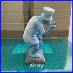 WDCC Beware Of Hitchhiking Ghosts Limited Edition Signed COA with Etched Mirror