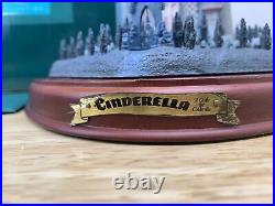 WDCC Cinderella A CASTLE FOR CINDERELLA Enchanted Places with Box & COA (Read)