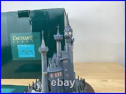 WDCC Cinderella A CASTLE FOR CINDERELLA Enchanted Places with Box & COA (Read)