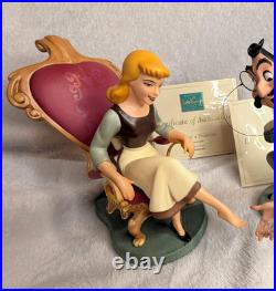 WDCC Cinderella Fit for a Princess w COA/BOX (see Royal Fitting listing)
