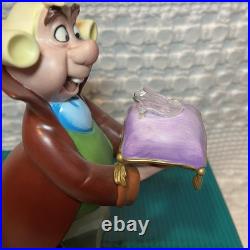 WDCC Cinderella Footman Presenting. Slipper & COA Sealed With Paperwork & Box