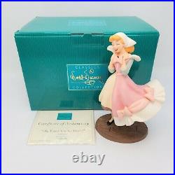 WDCC Cinderella Oh Thank You So Much Sculpture With COA & Box Perfect Condition