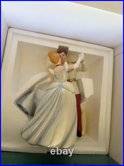 WDCC Cinderella & Prince Charming'So This Is Love' Figurine Box And COA