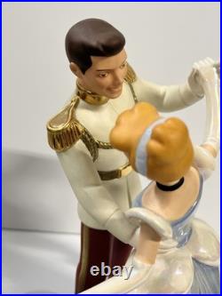 WDCC Cinderella & Prince Charming So This Is Love Figurine withCOA & Box
