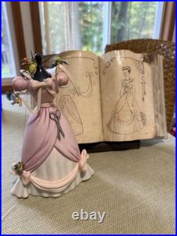 WDCC Cinderella Sewing Book Walt Disney Classics Collection With Stand