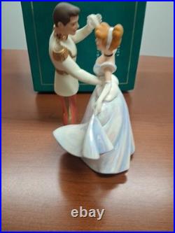 WDCC Cinderella and Prince Charming So This Is Love in original box