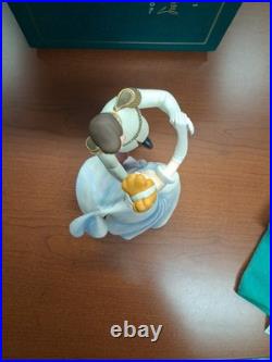 WDCC Cinderella and Prince Charming So This Is Love in original box